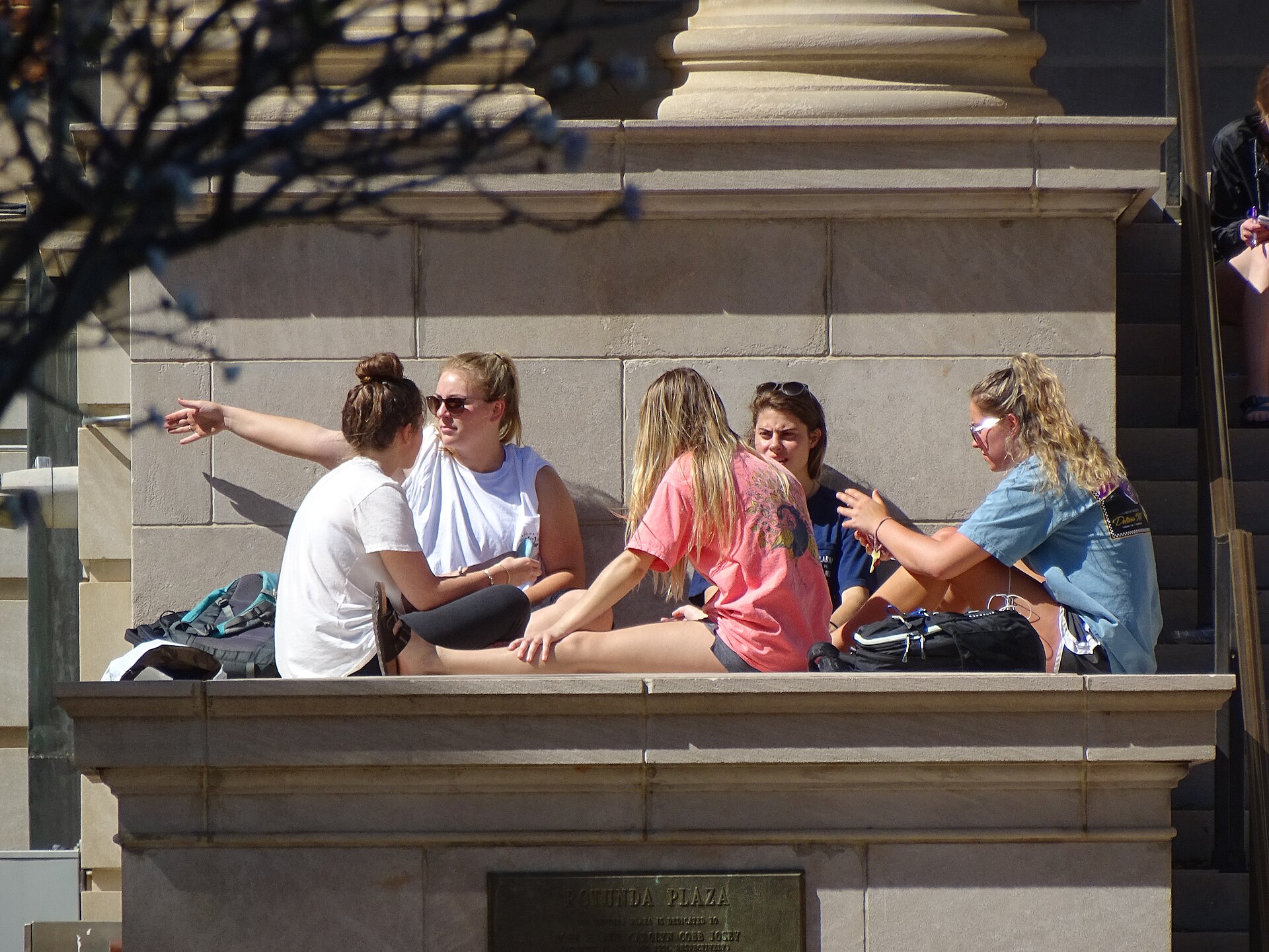 Campus Scene - University of Alabama-Tuscaloosa - Tuscaloosa - Alabama - USA - 02 (34012835260).jpg