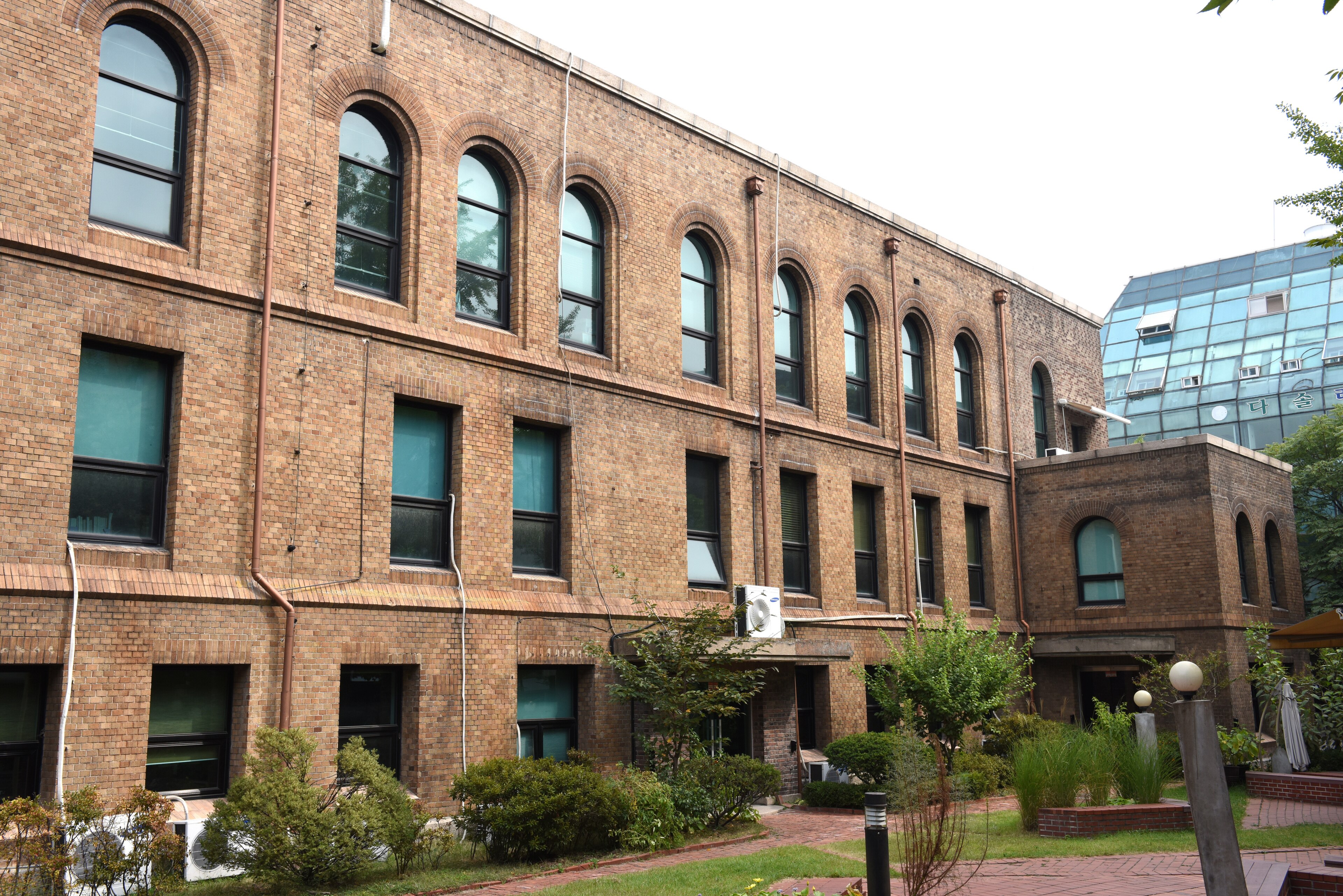 Seoul National University · бывшее главное здание